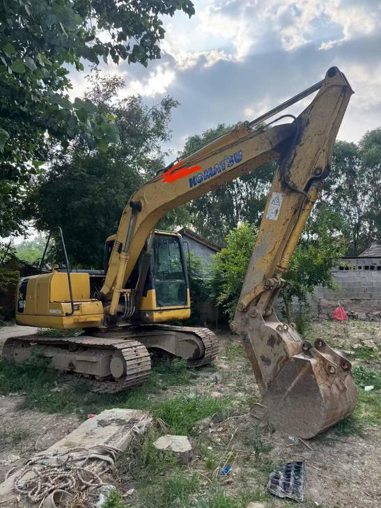 Buy Komatsu PC130 Used Excavator / 1