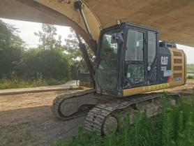 Buy Caterpillar 320E Used Excavator / 2 Buy Caterpillar 320E Used Excavator / 2