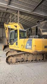 Buy Komatsu PC200-8 Used Excavator / 4 Buy Komatsu PC200-8 Used Excavator / 4