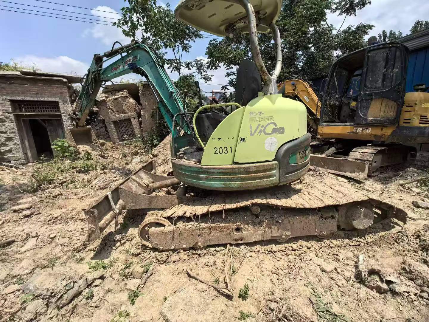 Buy Yanmar Vio20 Used Excavator / 4