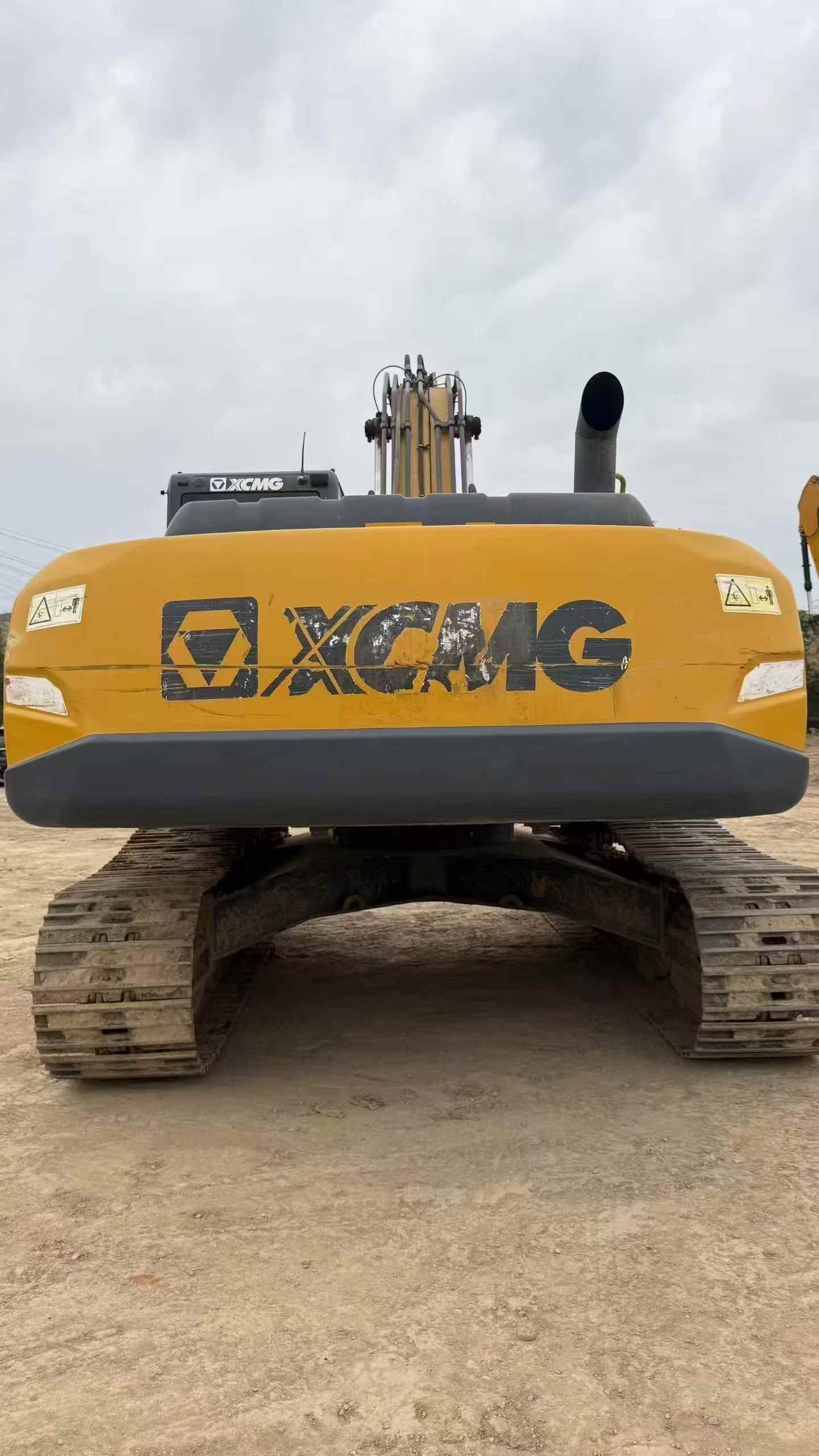 Buy XCMG XE245D Used Excavator / 5