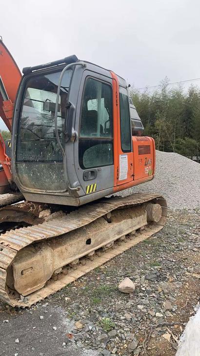 Buy Hitachi EX120-6 Used Excavator / 1