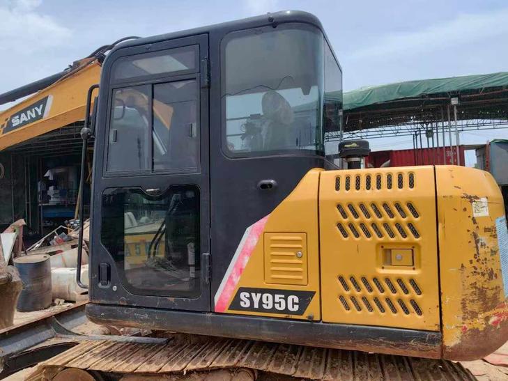 Buy Sany SY75 Used Excavator / 1