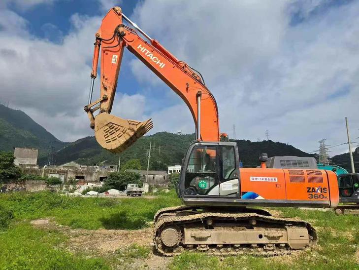 Buy Hitachi ZX360K-5A Used Excavator / 1