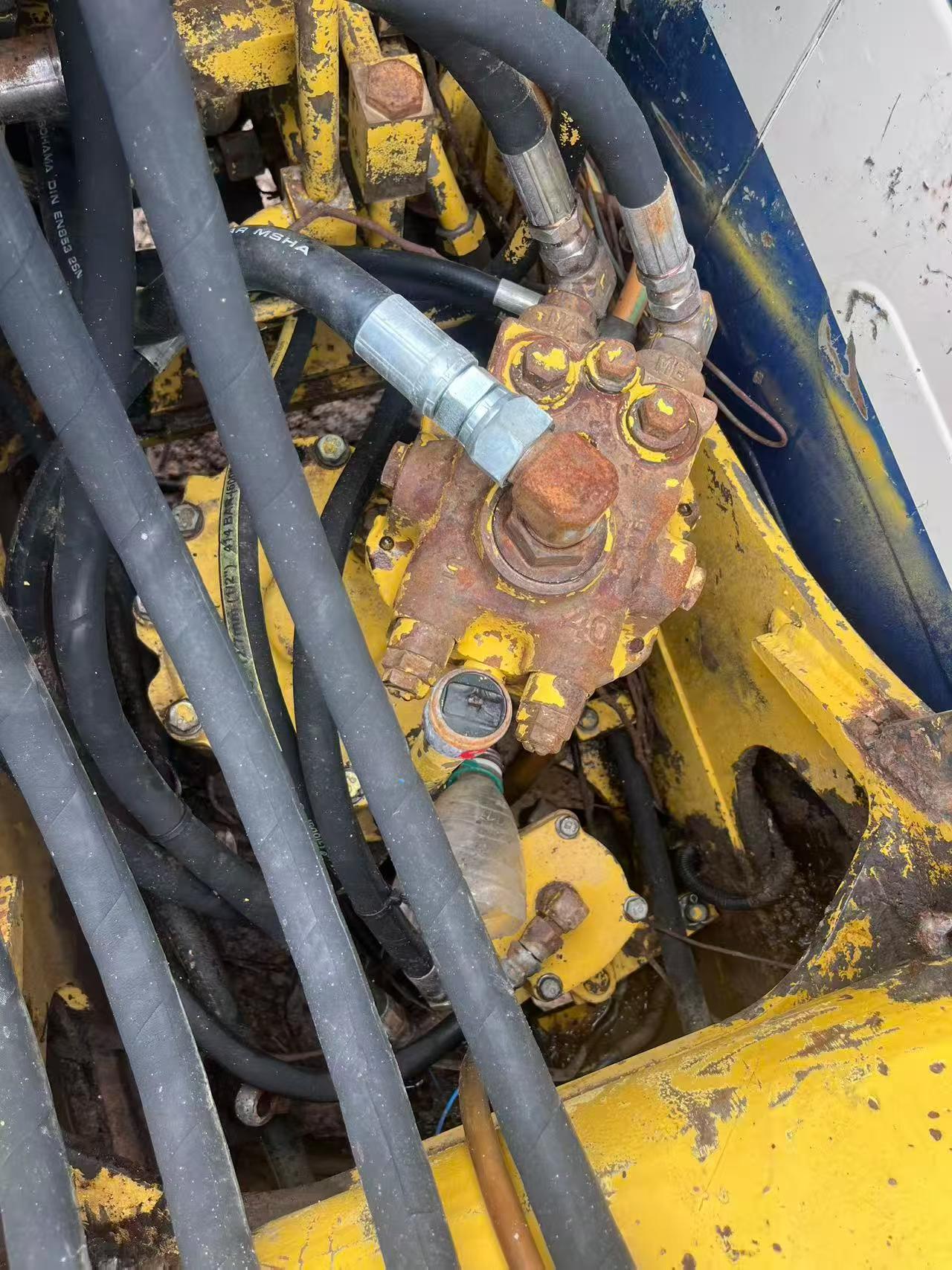 Buy Komatsu PC60-6 Used Excavator / 6