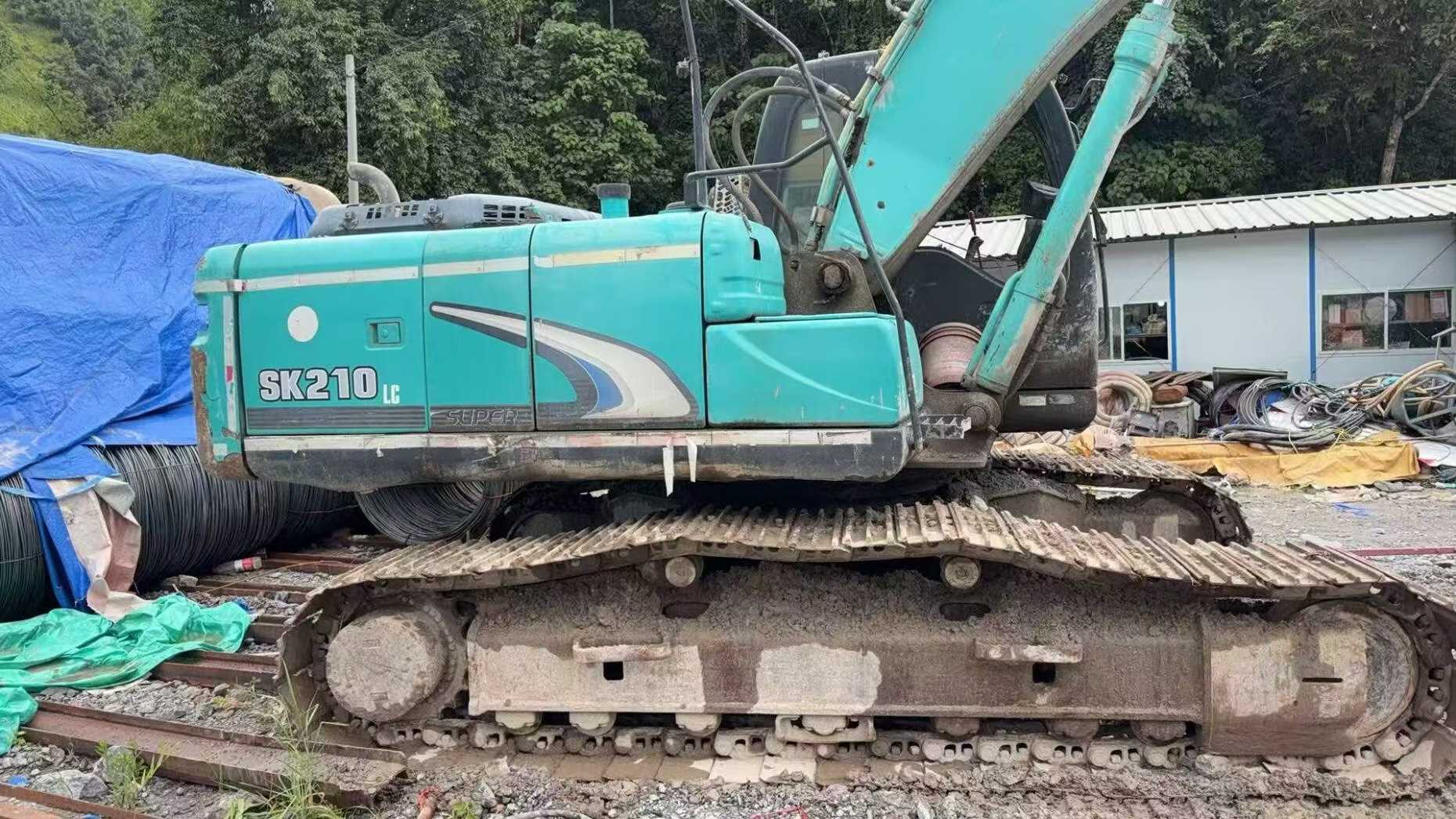 Buy Kobelco SK200 Used Excavator / 8