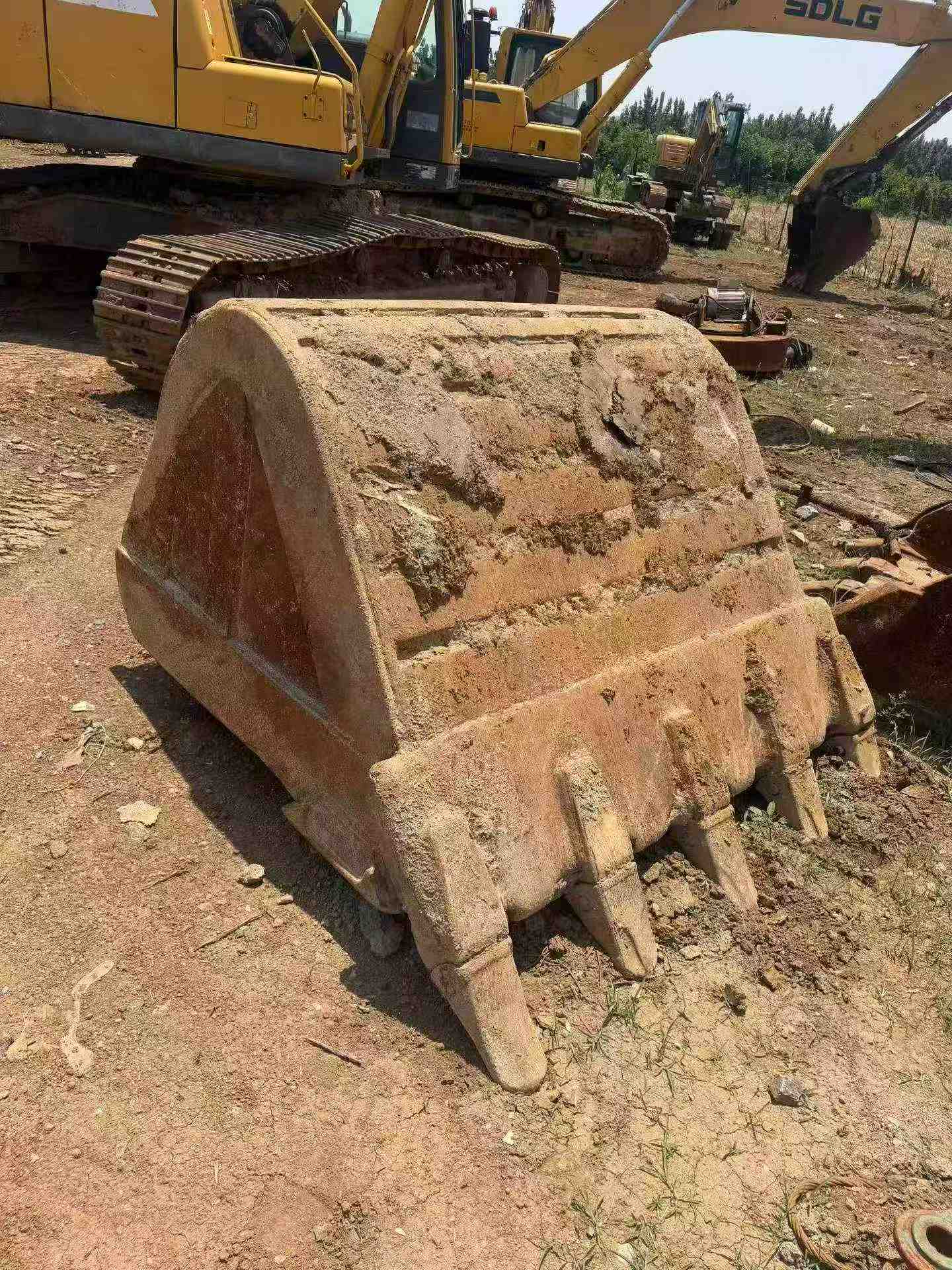Buy XCMG XE380K Used Excavator / 2