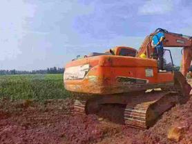 Buy Doosan DX215-9C Used Excavator / 3 Buy Doosan DX215-9C Used Excavator / 3
