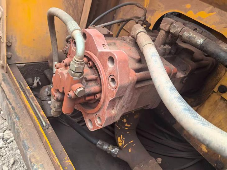 Buy Hyundai R225-7 Used Excavator / 1