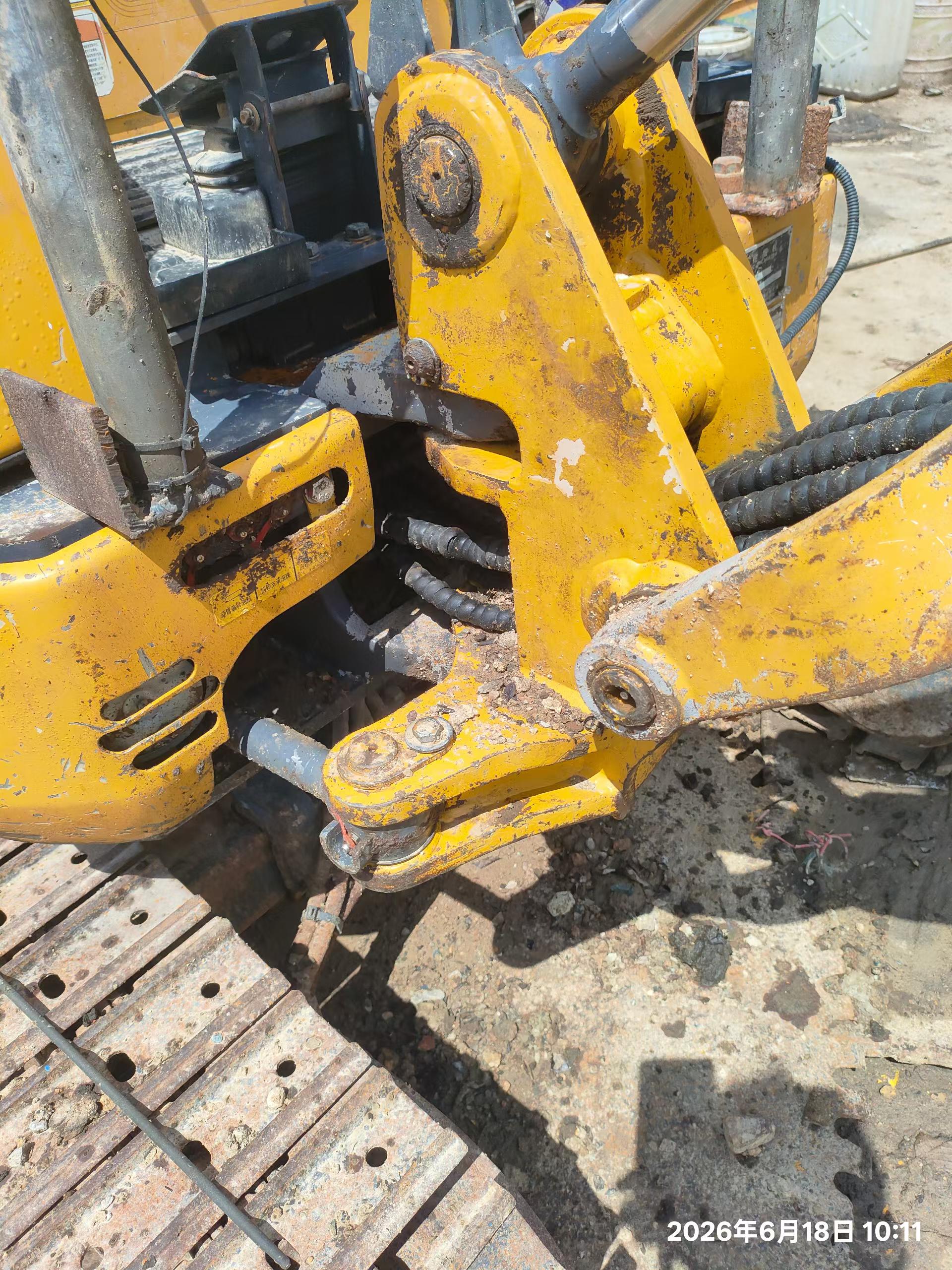 Buy XCMG XE15 Used Excavator / 8