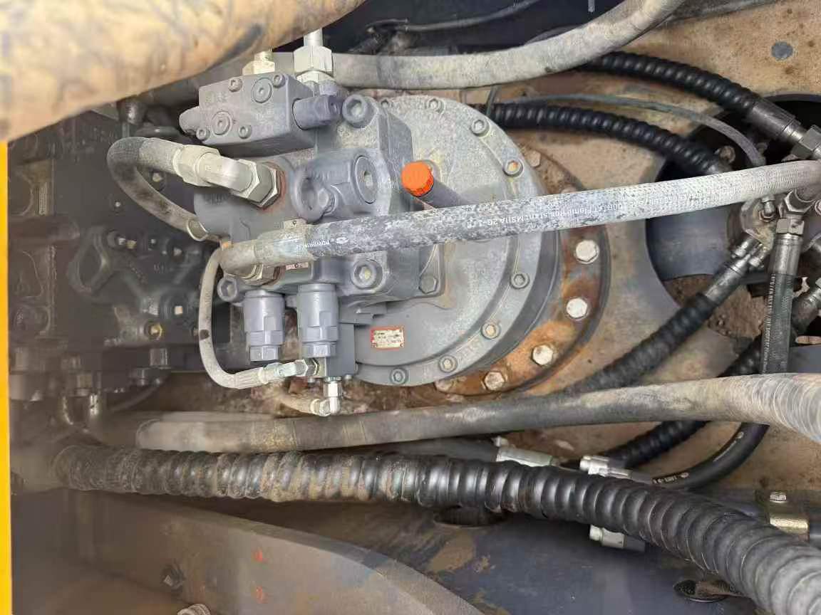 Buy XCMG XE380K Used Excavator / 6