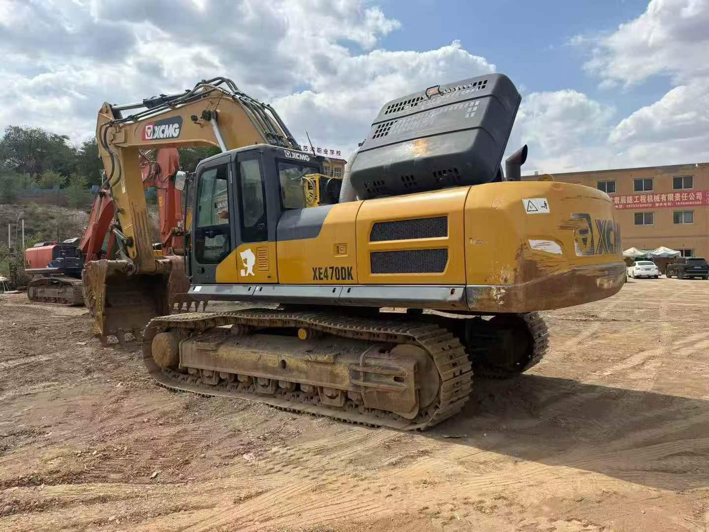 Buy XCMG XE380K Used Excavator / 4