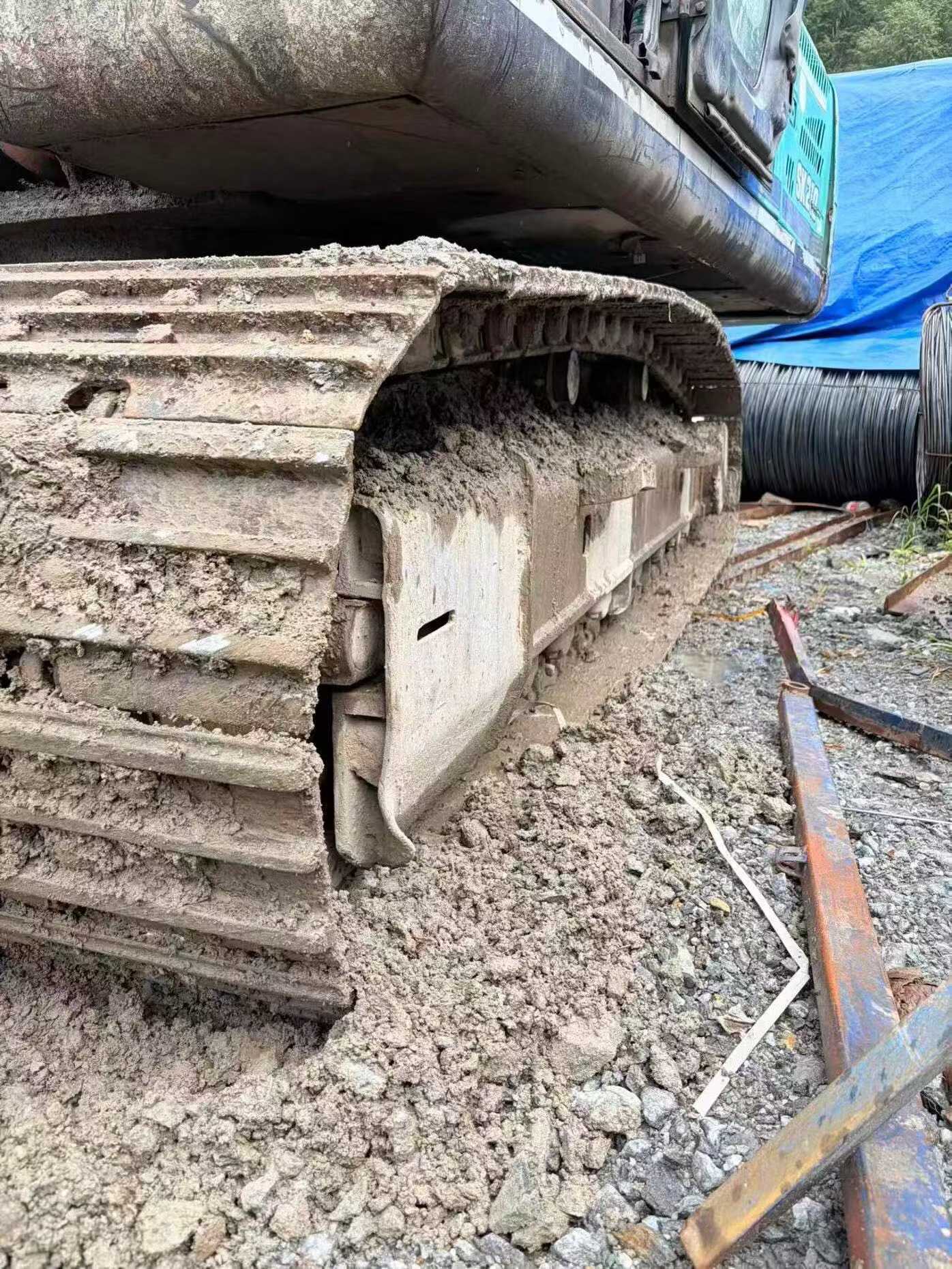 Buy Kobelco SK200 Used Excavator / 7