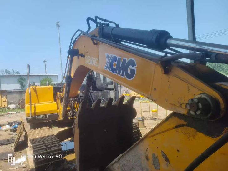 Buy XCMG XE150 Used Excavator / 1