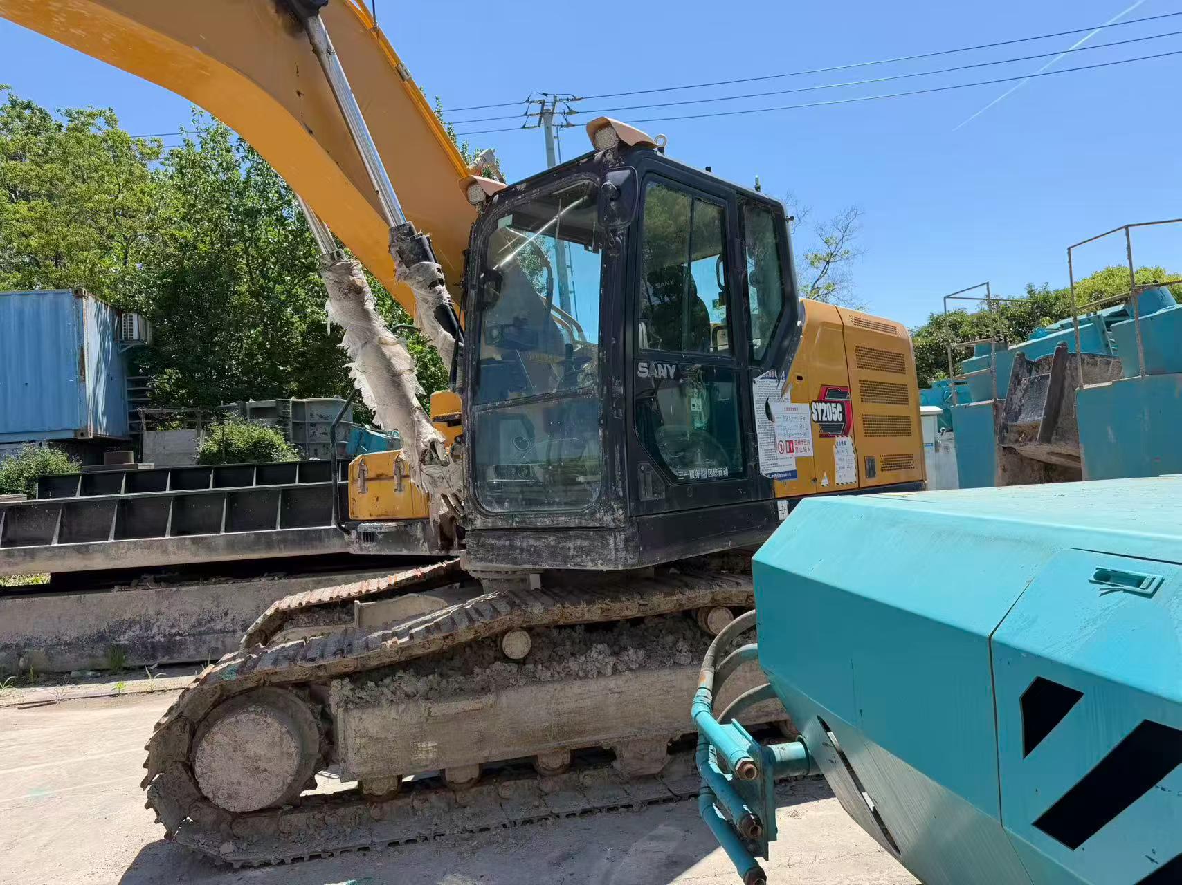 Buy Sany SY205C Used Excavator / 2