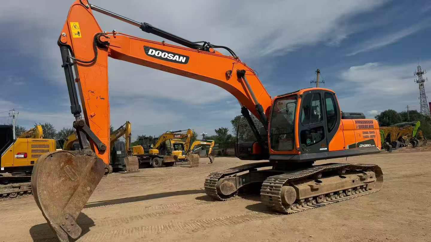 Buy Doosan DX230LC Used Excavator / 2