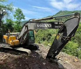 Buy Volvo EC200D Used Excavator / 4 Buy Volvo EC200D Used Excavator / 4