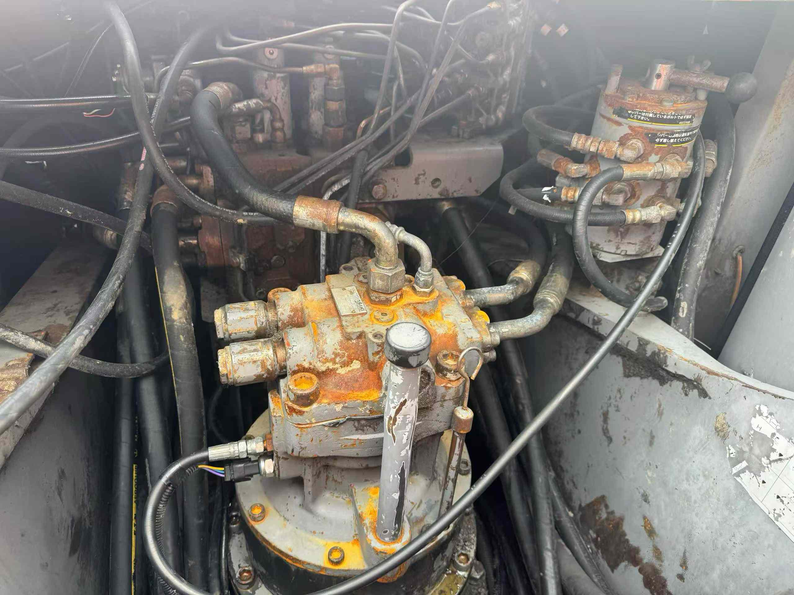 Buy Hitachi ZX200-6 Used Excavator / 5