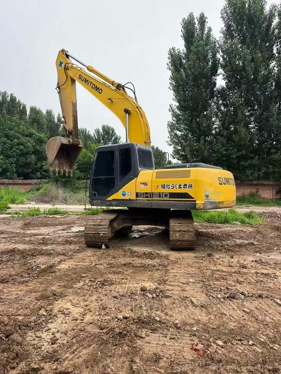 Buy Sumitomo SH210-5 Used Excavator / 1