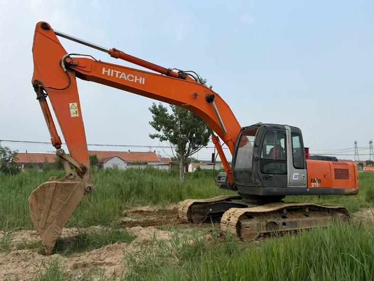 Buy Hitachi ZX240 Used Excavator / 1