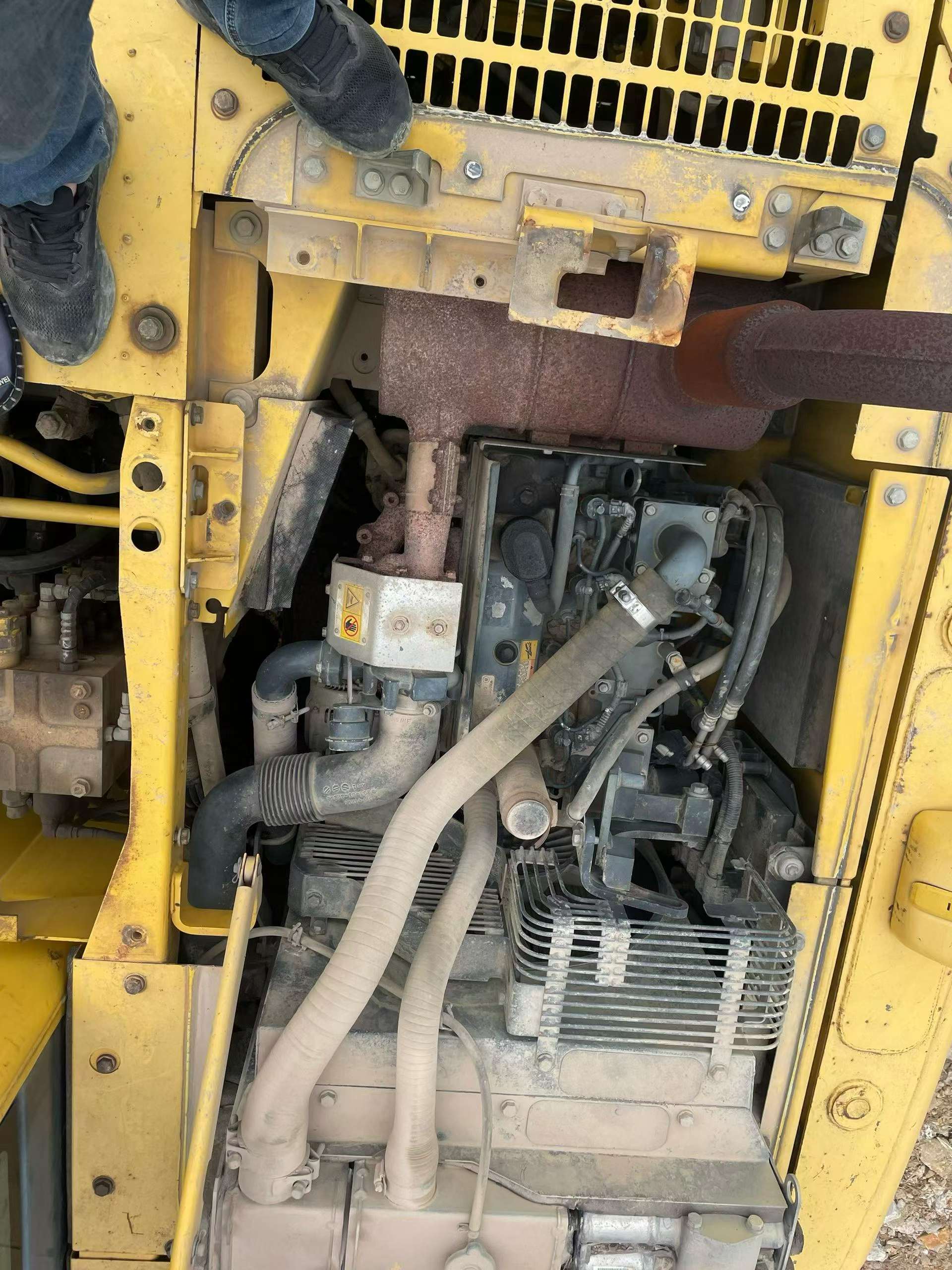 Buy Komatsu PC120-8 Used Excavator / 3
