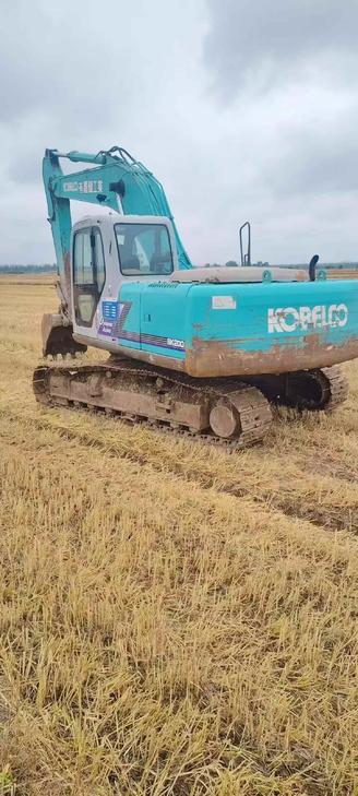 Buy Kobelco SK200-9 Used Excavator / 1