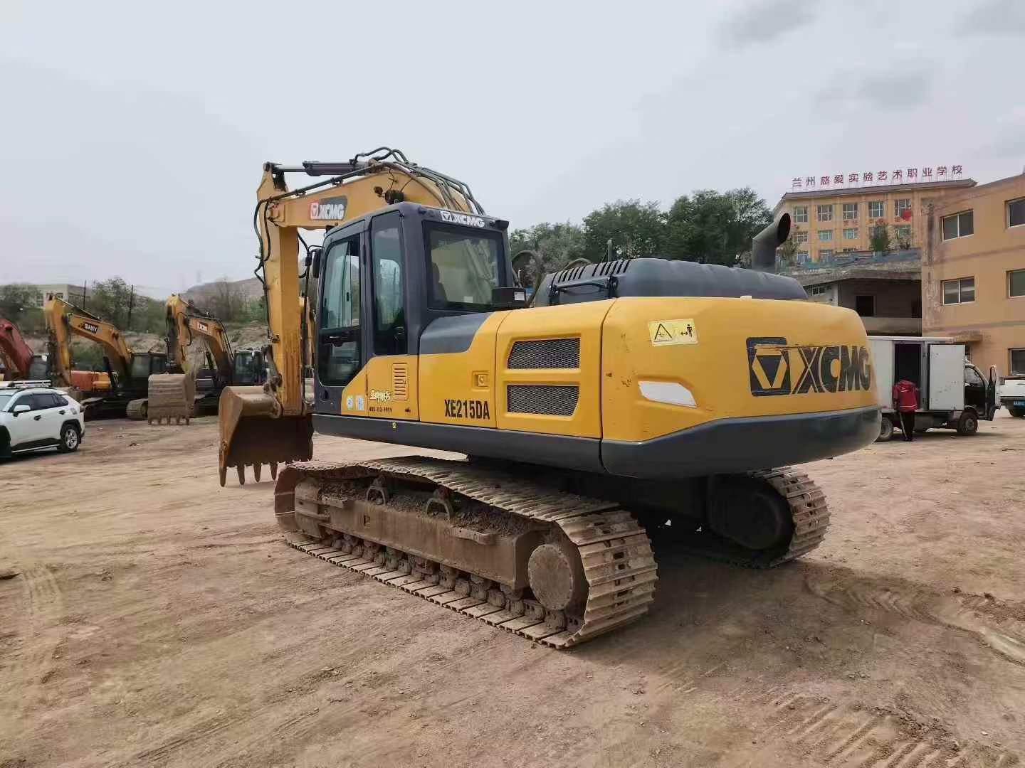 Buy XCMG XE215 Used Excavator / 4
