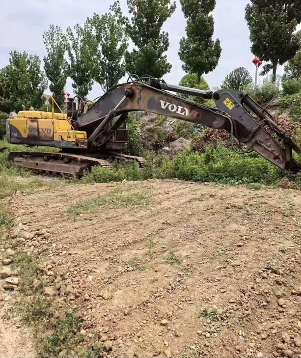 Buy Volvo EC360BL Used Excavator / 1
