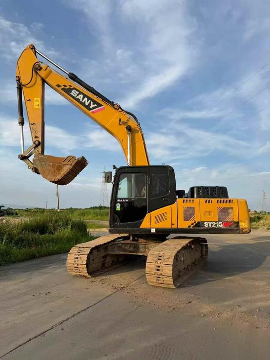 Buy Sany SY205C Used Excavator / 1
