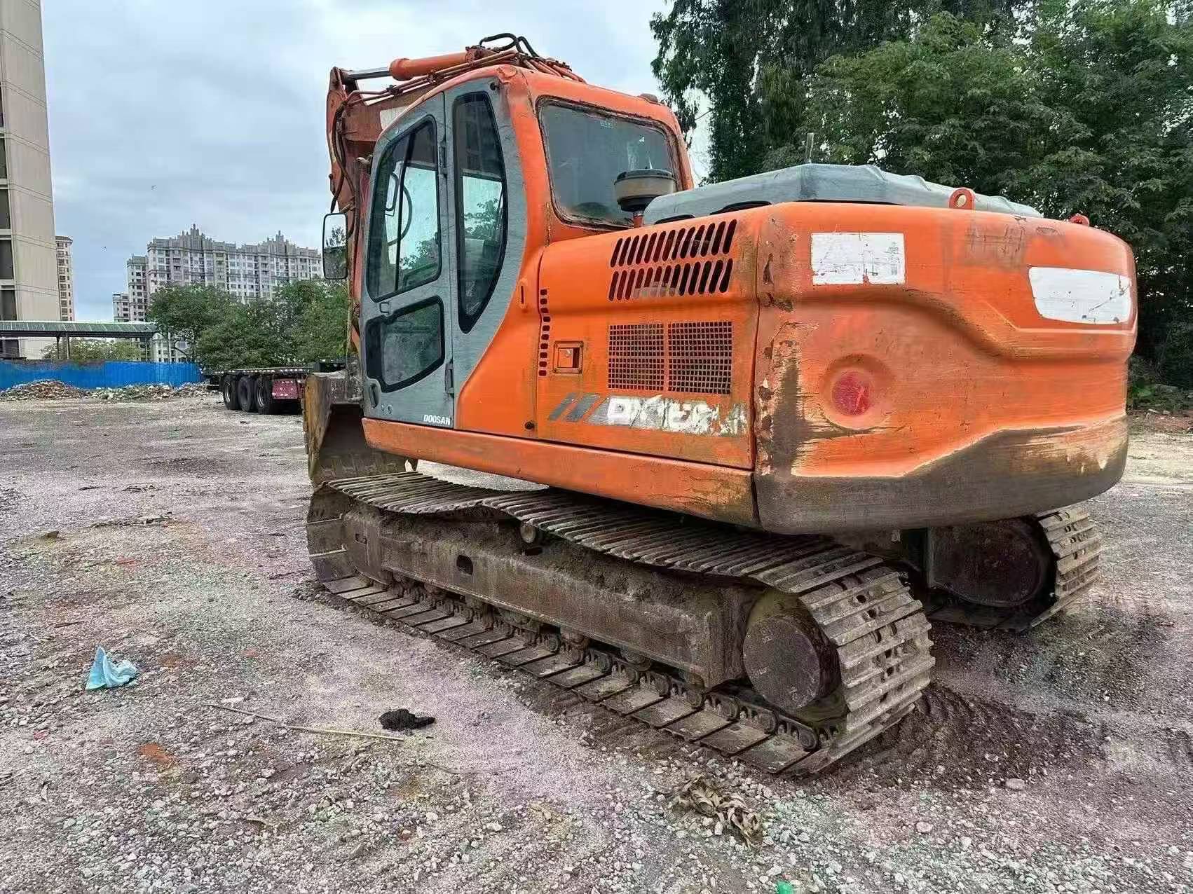 Buy Doosan DH150 Used Excavator / 6