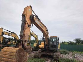 Buy Hyundai R225-7 Used Excavator / 4 Buy Hyundai R225-7 Used Excavator / 4