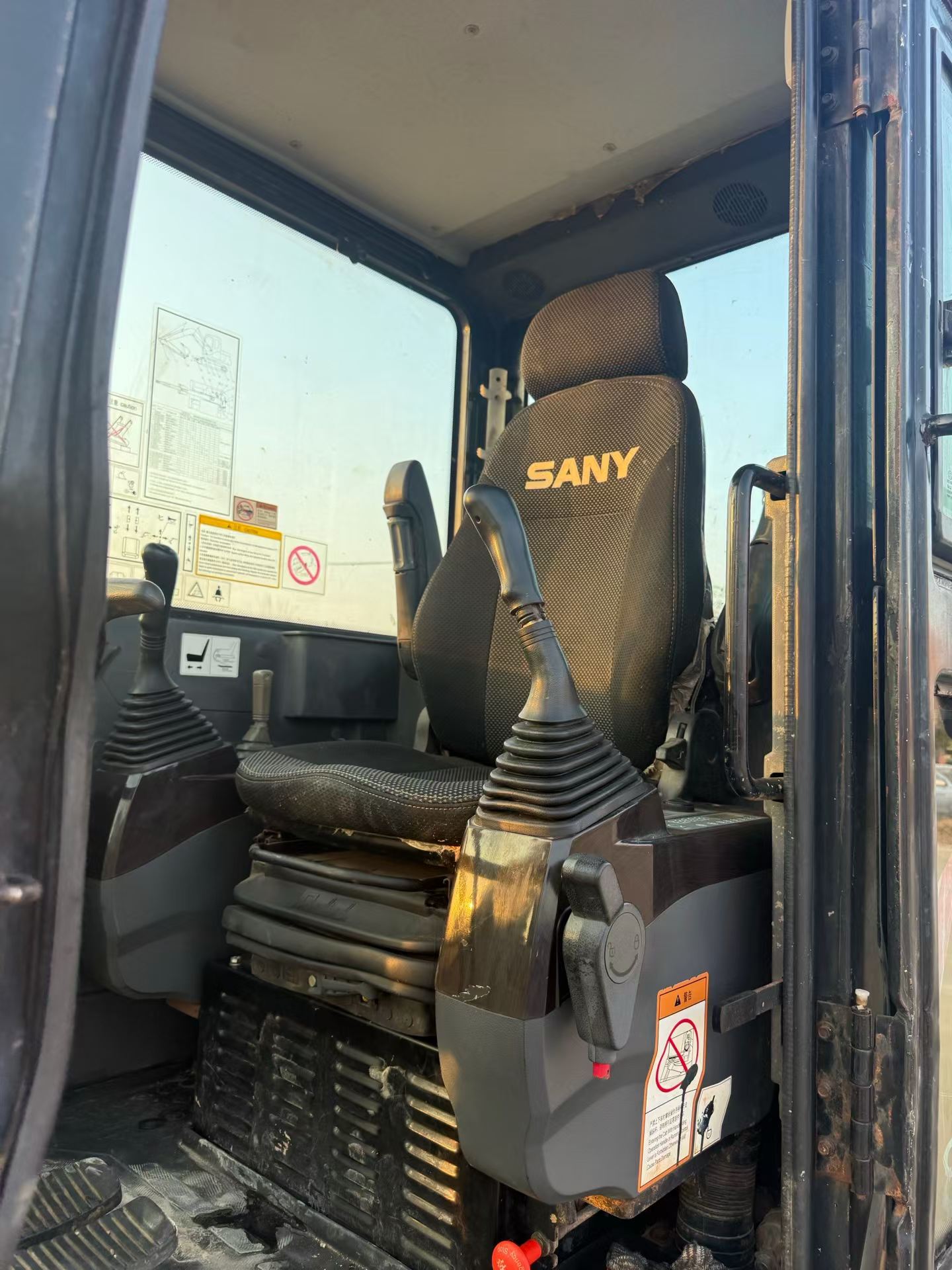Buy Sany SY55 Used Excavator / 9