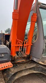Buy Hitachi EX130 Used Excavator / 7 Buy Hitachi EX130 Used Excavator / 7