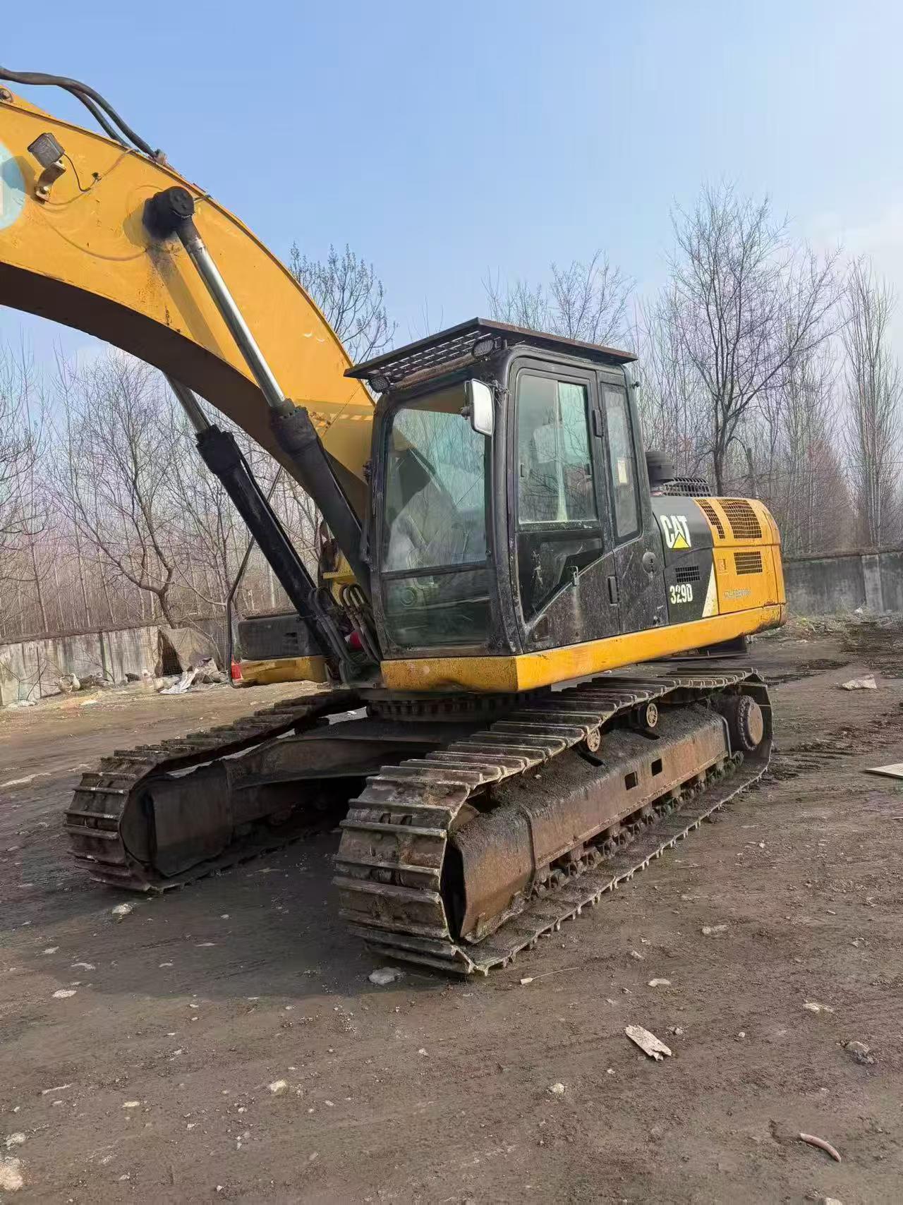 Buy Hyundai R305LVS Used Excavator / 2