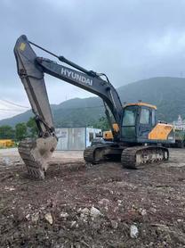 Buy Hyundai R215-7 Used Excavator / 4 Buy Hyundai R215-7 Used Excavator / 4