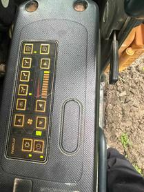 Buy Hyundai R215VS Used Excavator / 8 Buy Hyundai R215VS Used Excavator / 8