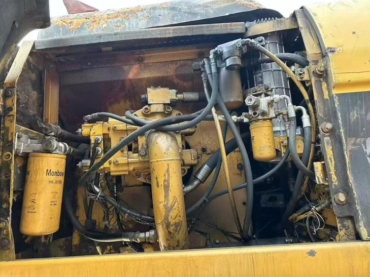 Buy Caterpillar 330C Used Excavator / 1