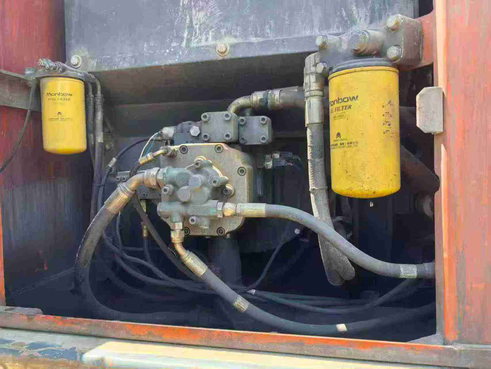 Buy Doosan DH215-9 Used Excavator / 4