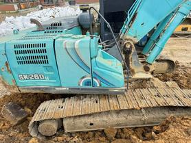 Buy Kobelco SK260LC-8 Used Excavator / 5 Buy Kobelco SK260LC-8 Used Excavator / 5