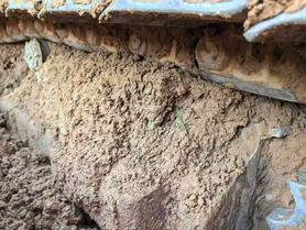Buy Doosan DH220-3 Used Excavator / 4 Buy Doosan DH220-3 Used Excavator / 4