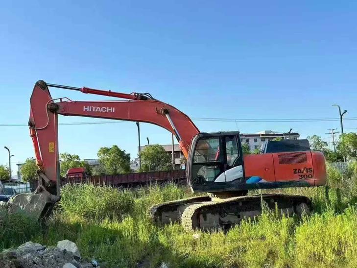 Buy Hitachi ZX300-5A Used Excavator / 1