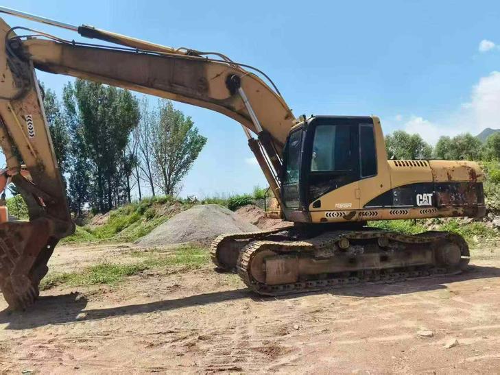 Buy Caterpillar 325C Used Excavator / 1