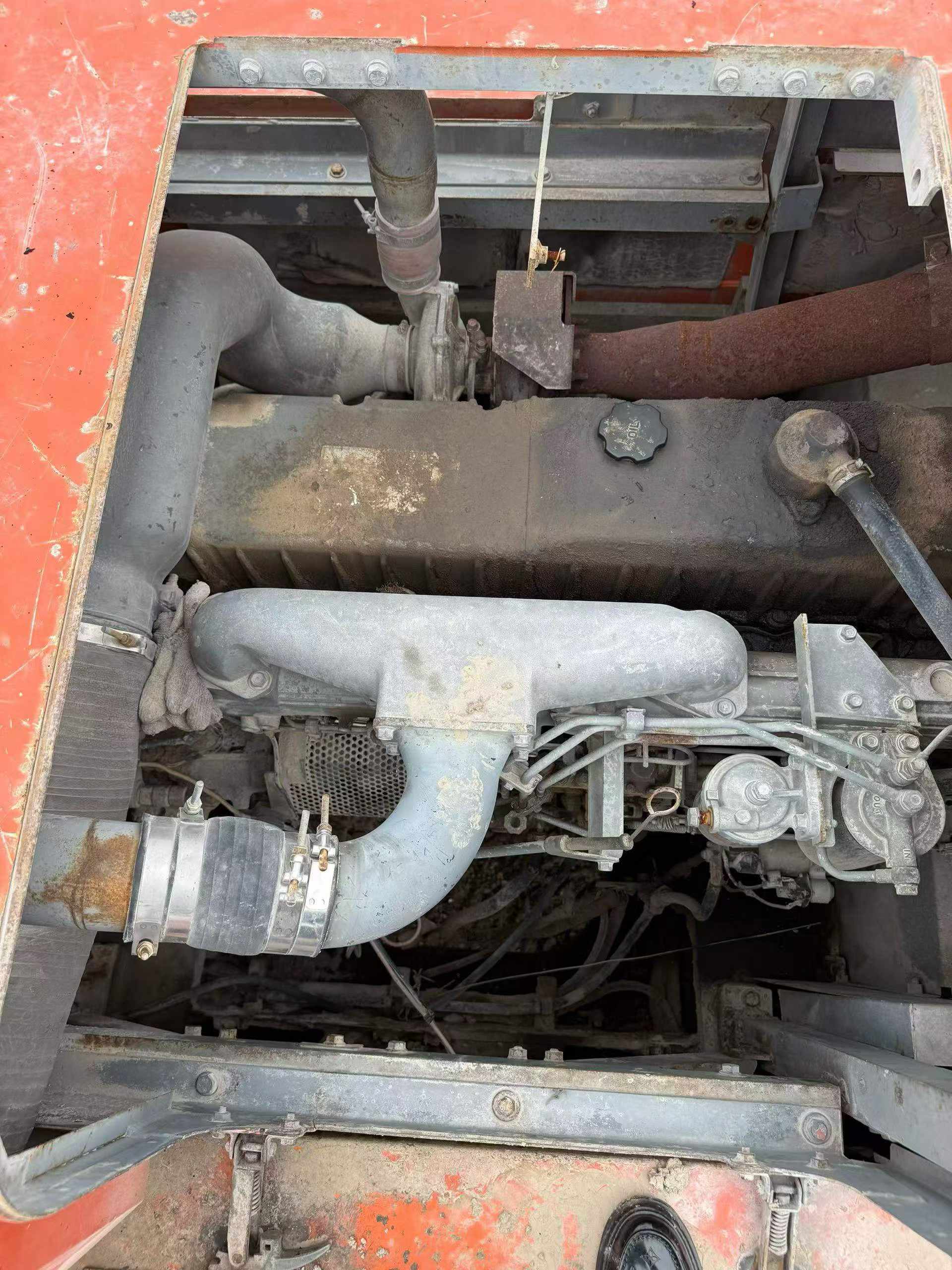 Buy Hitachi ZX650LC-3 Used Excavator / 3