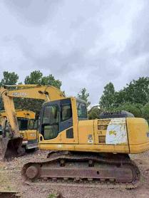 Buy Komatsu PC200 Used Excavator / 4 Buy Komatsu PC200 Used Excavator / 4