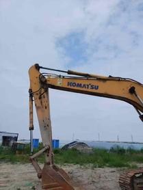 Buy Komatsu PC200-7 Used Excavator / 4 Buy Komatsu PC200-7 Used Excavator / 4