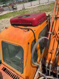 Buy Doosan DH220-7 Used Excavator / 4 Buy Doosan DH220-7 Used Excavator / 4