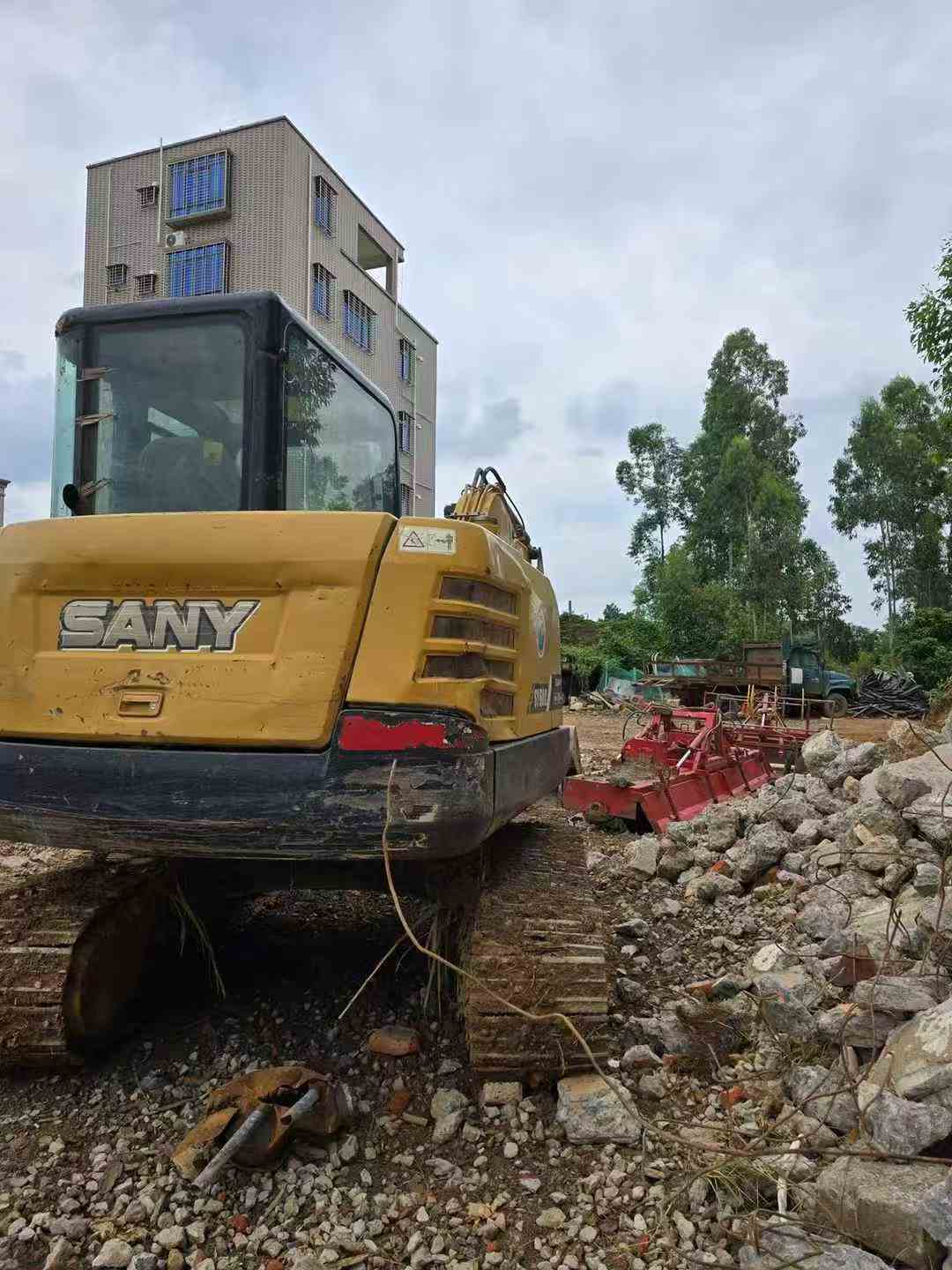 Buy Sany SY60 Used Excavator / 3