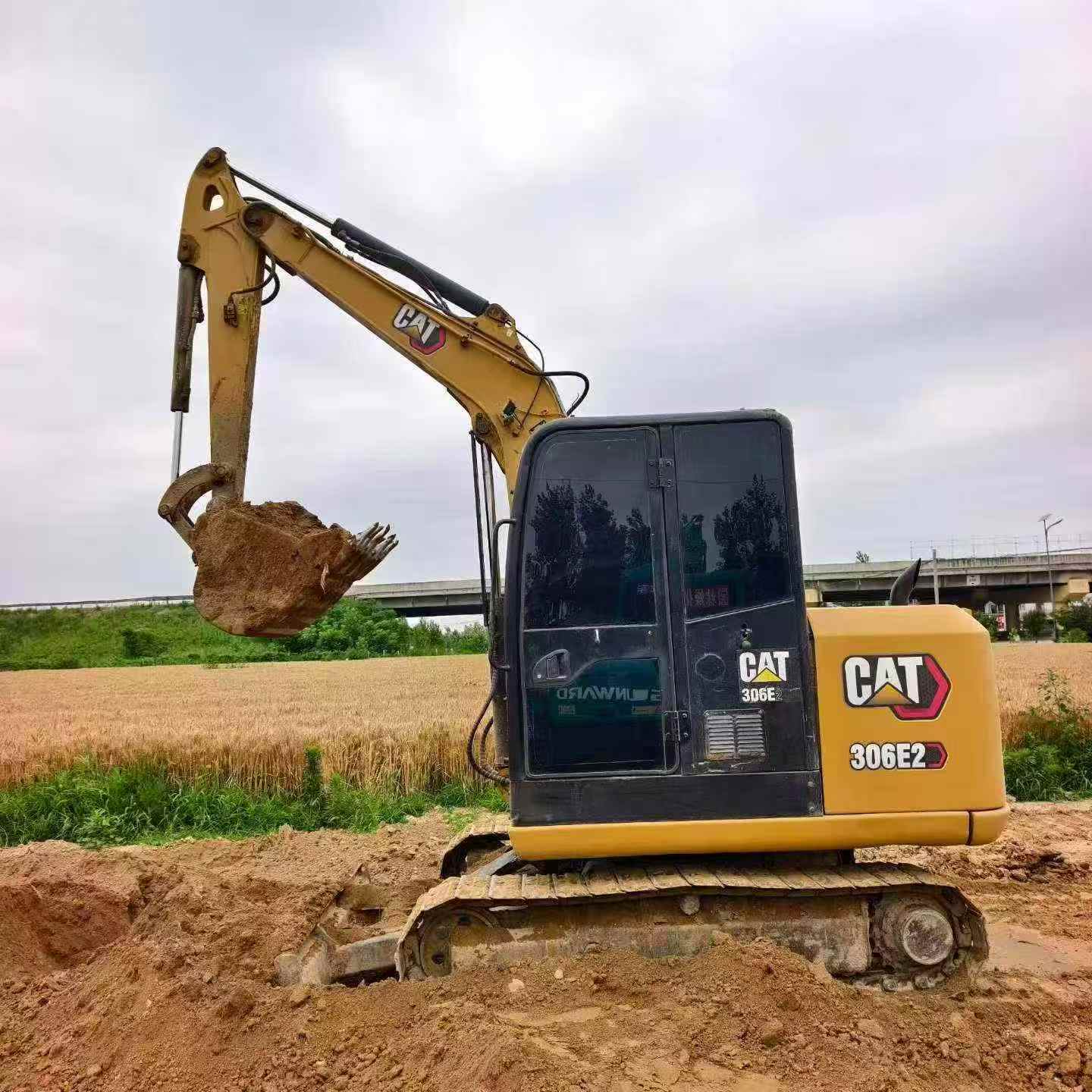 Buy Caterpillar 306D Used Excavator / 2