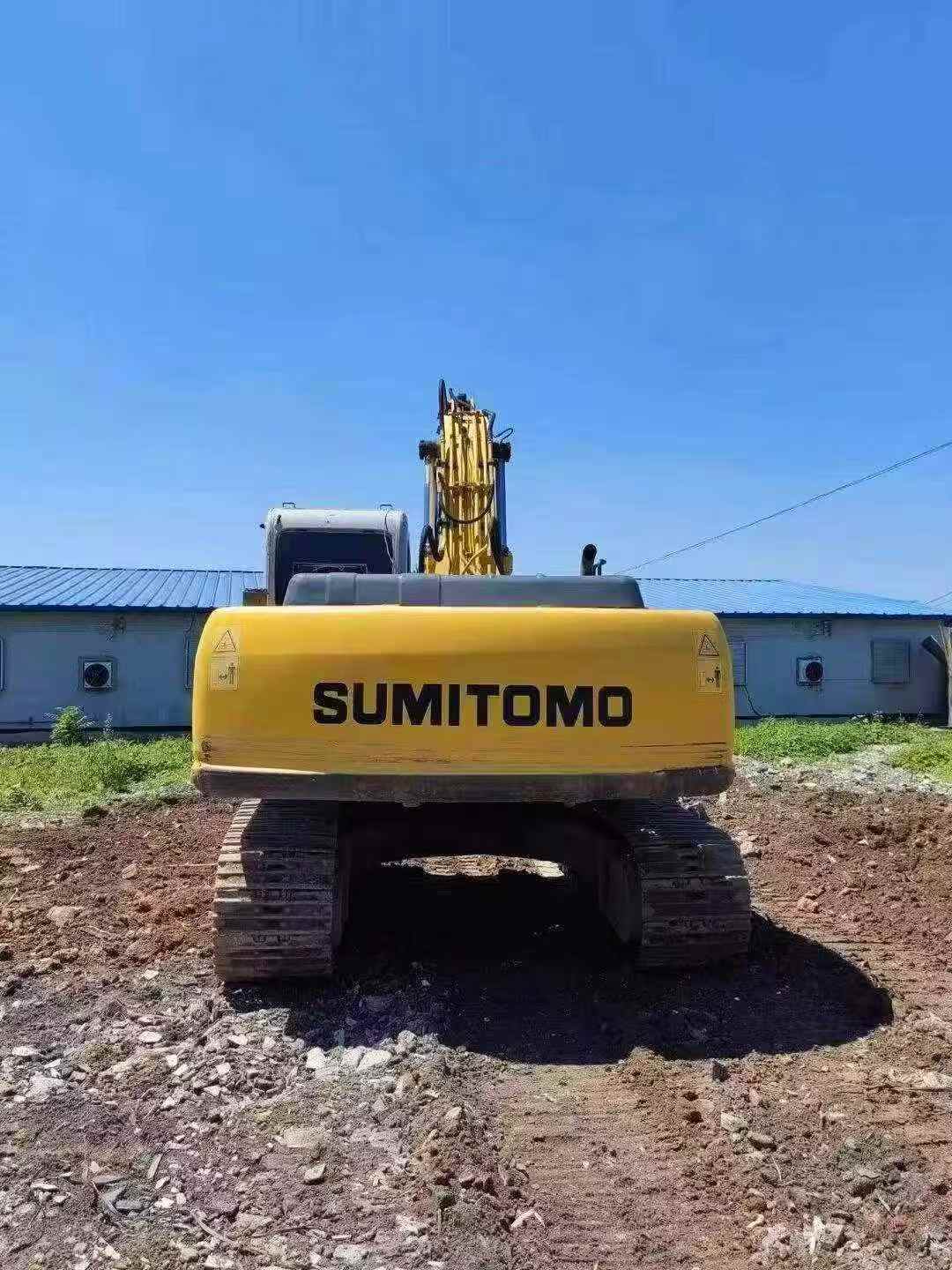 Buy Sumitomo SH200A3 Used Excavator / 4