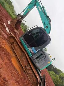 Buy Kobelco SK135 Used Excavator / 2 Buy Kobelco SK135 Used Excavator / 2